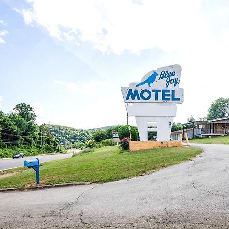 Hotel Salem-Roanoke I-81 -Listing Partner エクステリア 写真