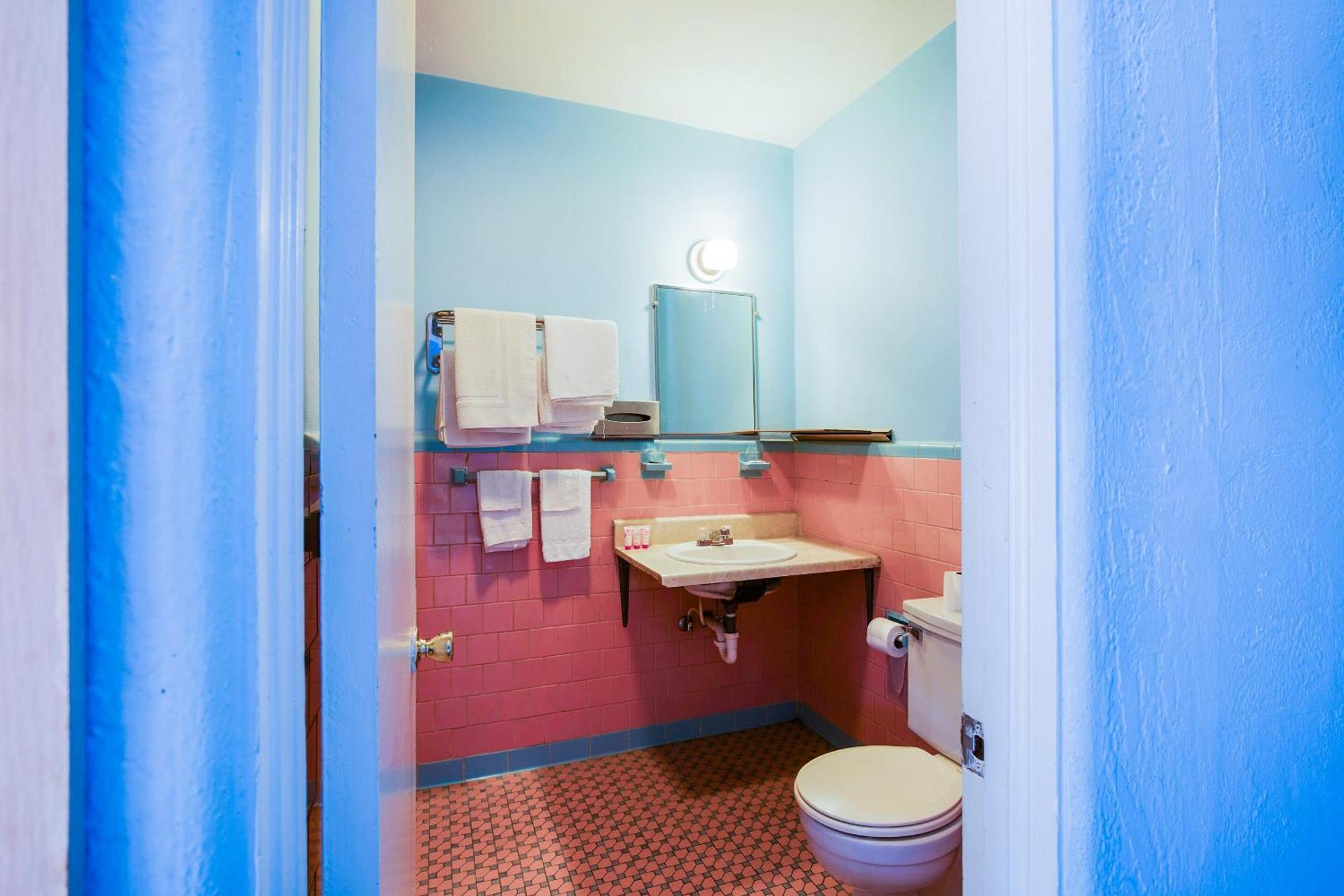 Hotel Salem-Roanoke I-81 -Listing Partner エクステリア 写真